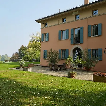 فندق مبيت وإفطار Casino Di Pragatto