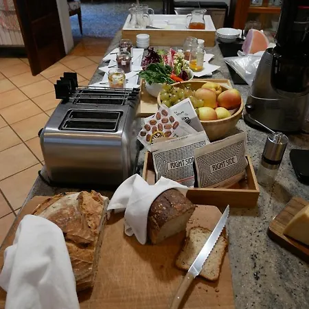 Casino Di Pragatto Bed & Breakfast *