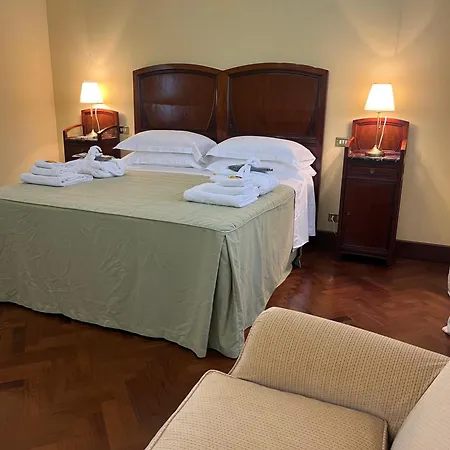 Casino Di Pragatto فندق مبيت وإفطار كريسْبيلاّنو