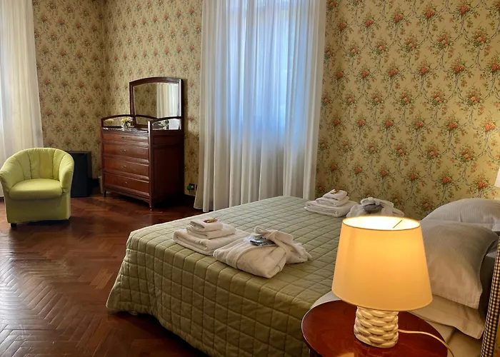 Bed & Breakfast Casino Di Pragatto 4*