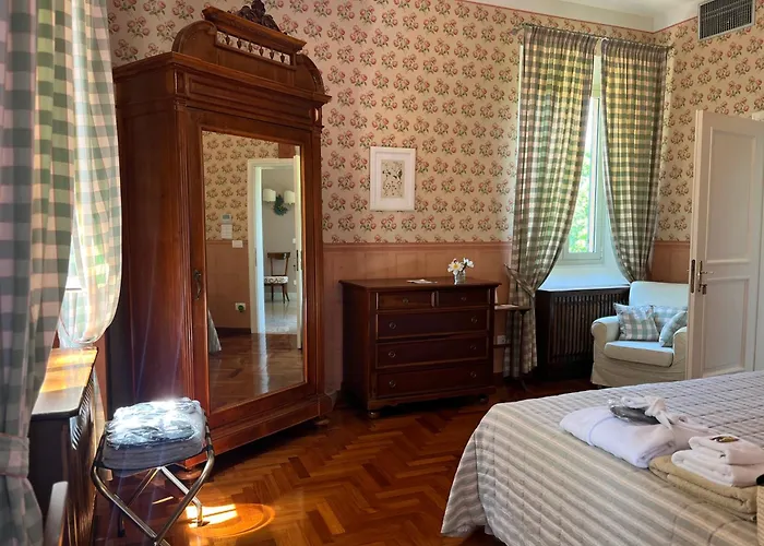 Casino Di Pragatto Oda ve Kahvaltı 4*