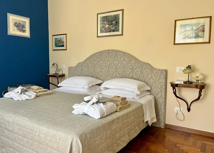 Casino Di Pragatto Oda ve Kahvaltı 4*