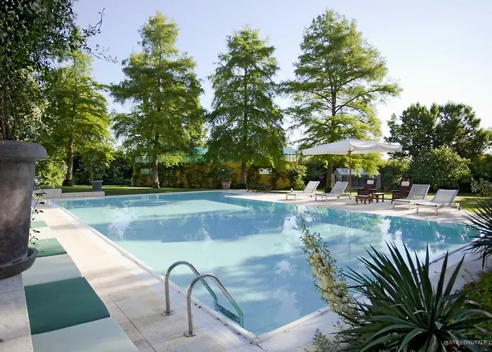 Casino Di Pragatto Bed & Breakfast